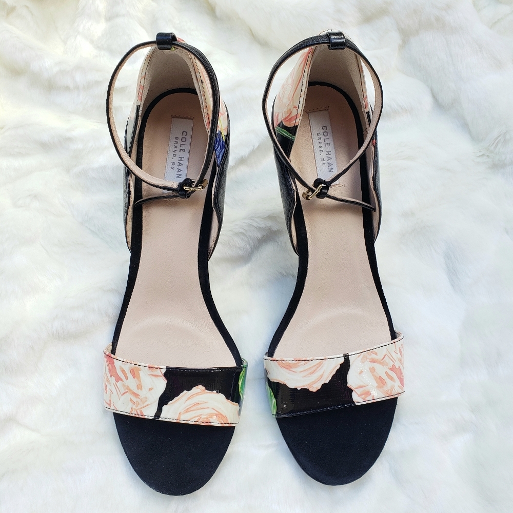 NWT Cole Haan Grace Grand Floral Sandals - Size 7.5 B Leather